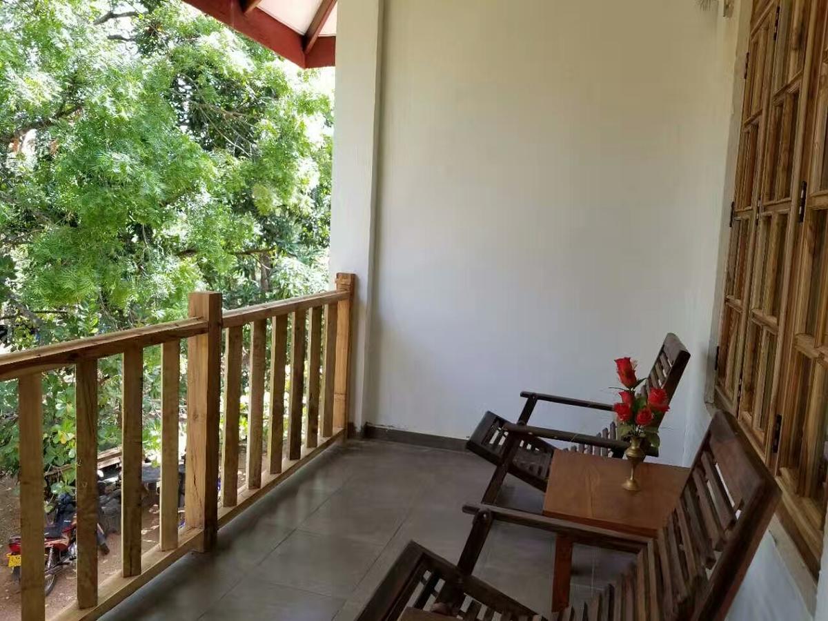 Isanka Lion Lodge Sigiriya Exterior photo
